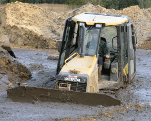 Tiffin D5G in pit